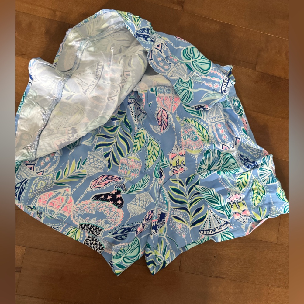 Lilly Pulitzer Skort - Picture 4 of 4